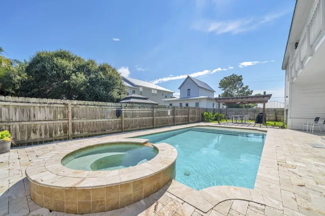 $2,640,000 | 4504 John Avenue, Destin, FL 32541