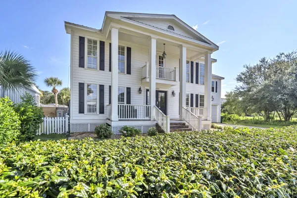 $2,640,000 | 4504 John Avenue, Destin, FL 32541