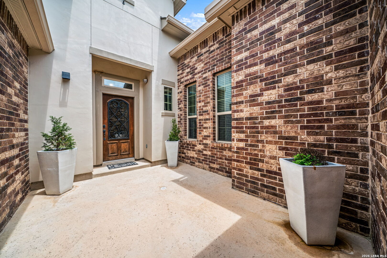 555 Singing Creek Spring Branch, TX 78070 - Photo 2 of 27