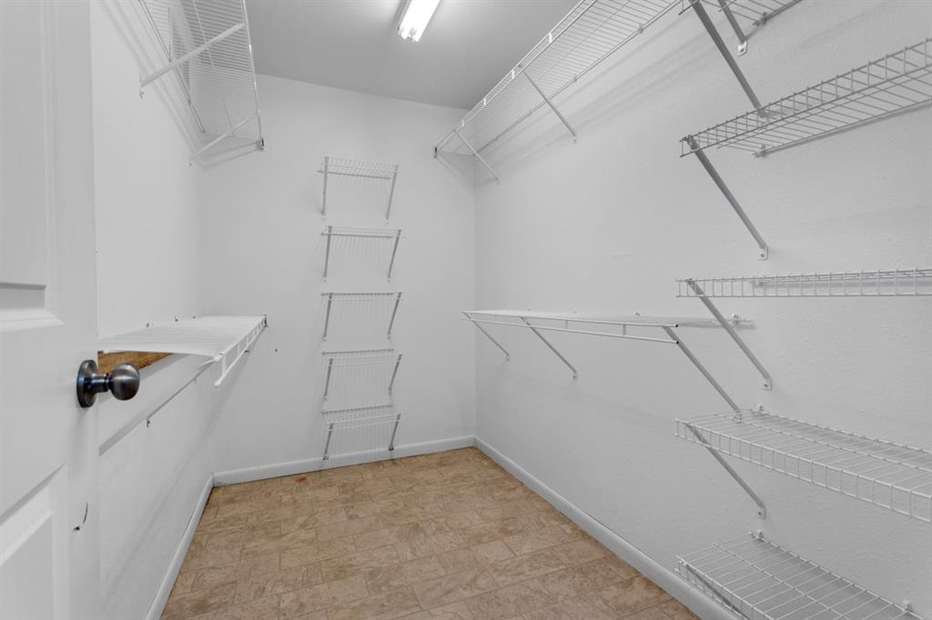 265 South Fm 271 Bonham, TX 75418 - Photo 11 of 22