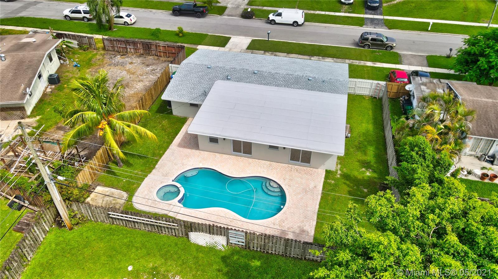 6118 Hogan Creek Road Margate, FL 33063 - Photo 38 of 39 Gallery Image 38