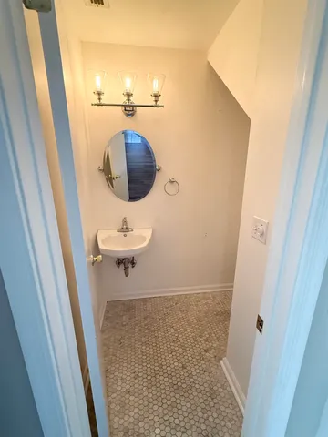 $2,850 | 5364 Appledore Lane, Tallahassee, FL 32309