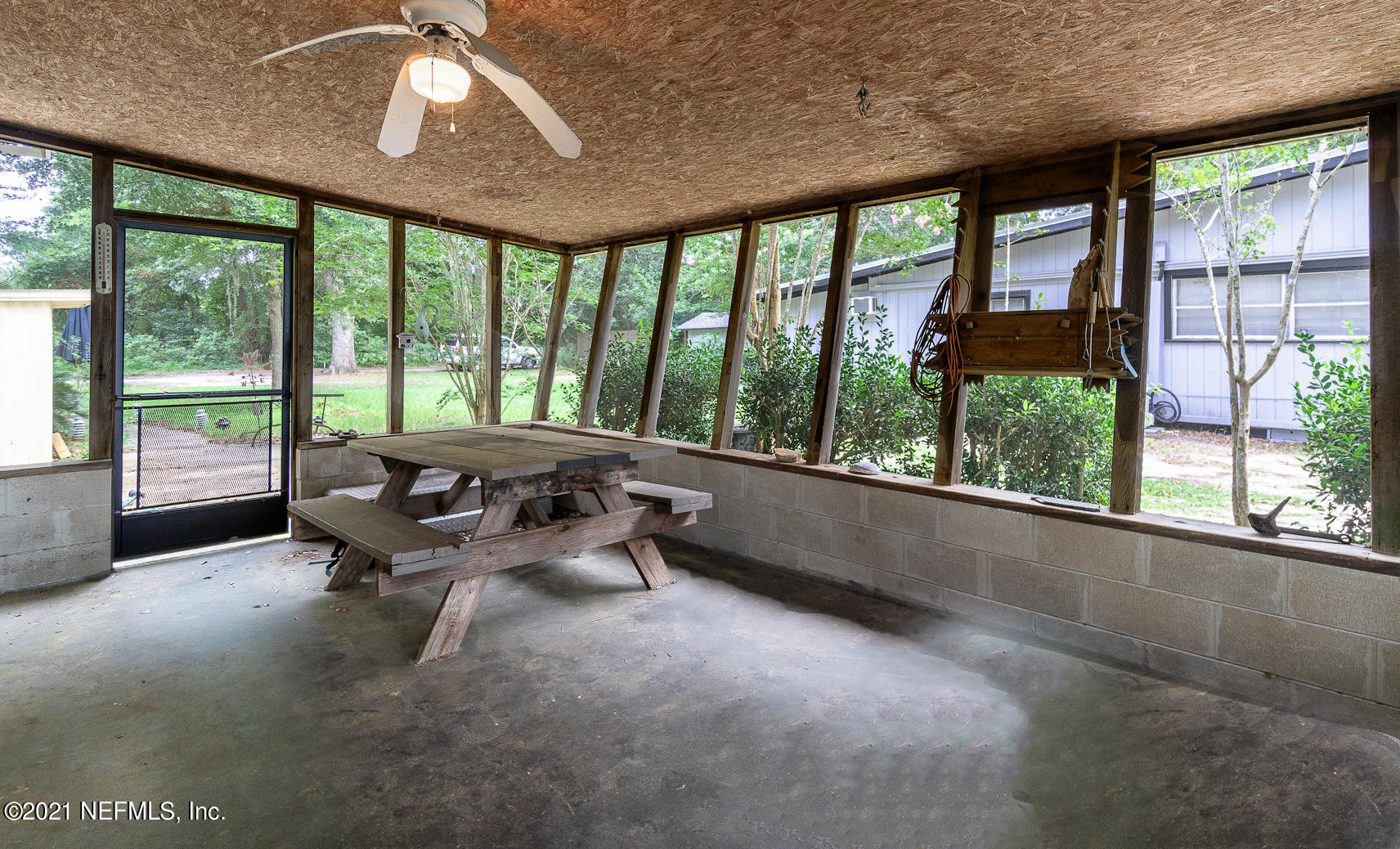 7156 Pinon Road Keystone Heights, FL 32656 - Photo 23 of 29 Screened Patio b