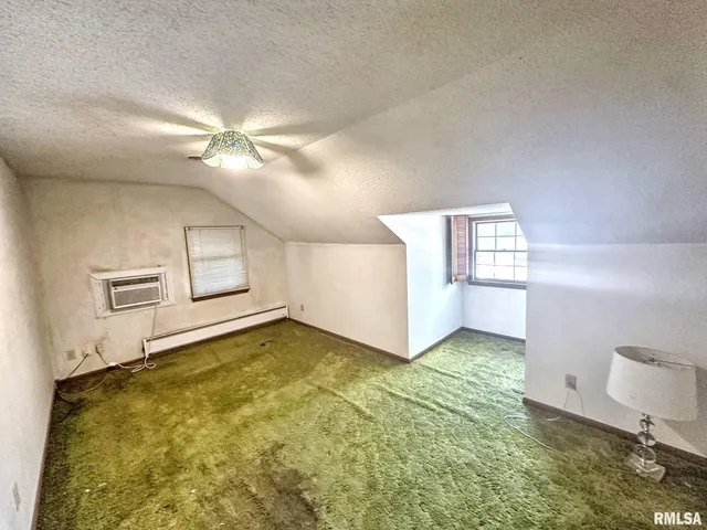 $95,000 | 900 East 4th Street, West Frankfort, IL 62896