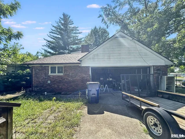 $95,000 | 900 East 4th Street, West Frankfort, IL 62896