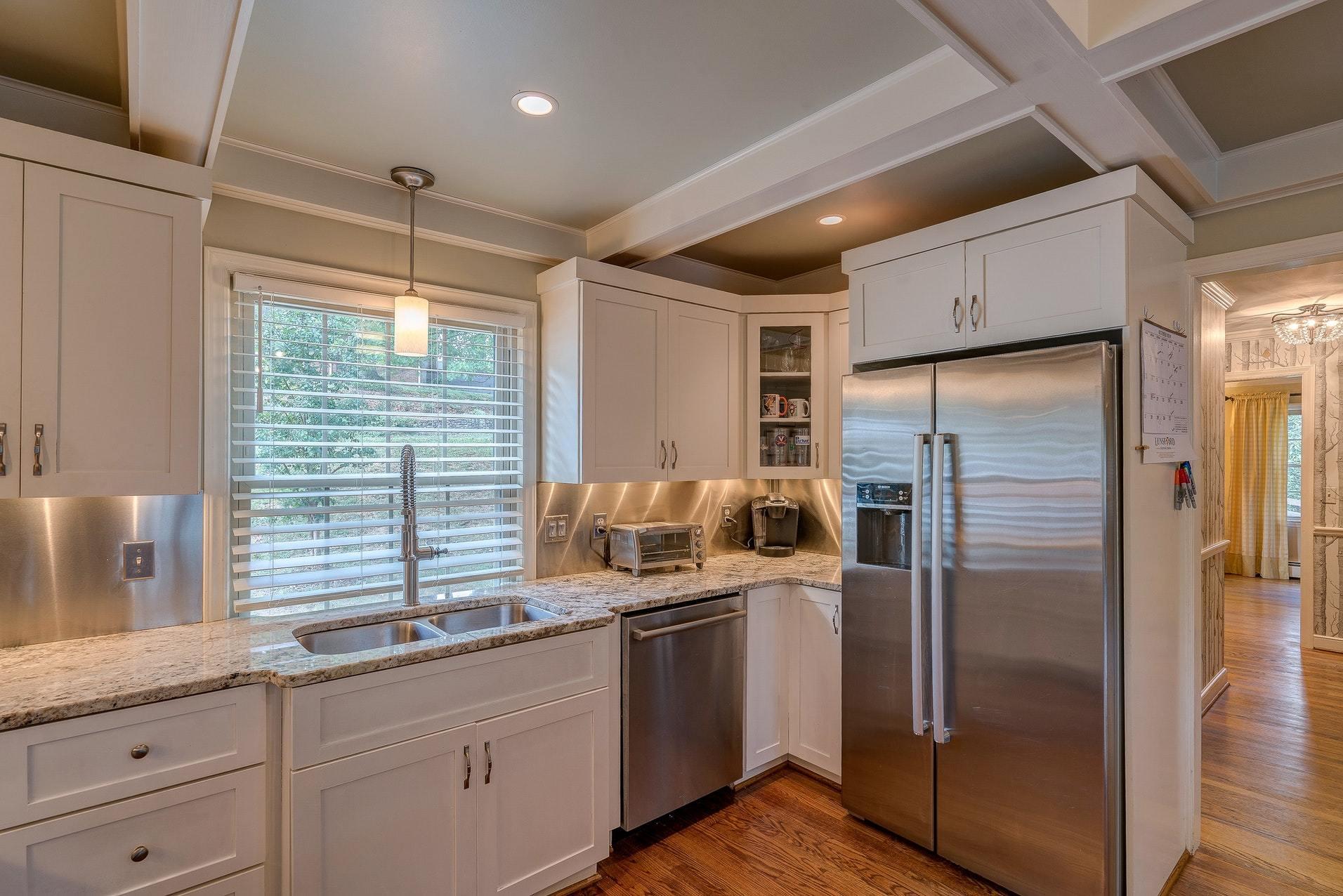 209 Parkcrest Road Southwest Roanoke, VA 24014 - Photo 20 of 48 a kitchen with granite countertop a refrigerator and a sink