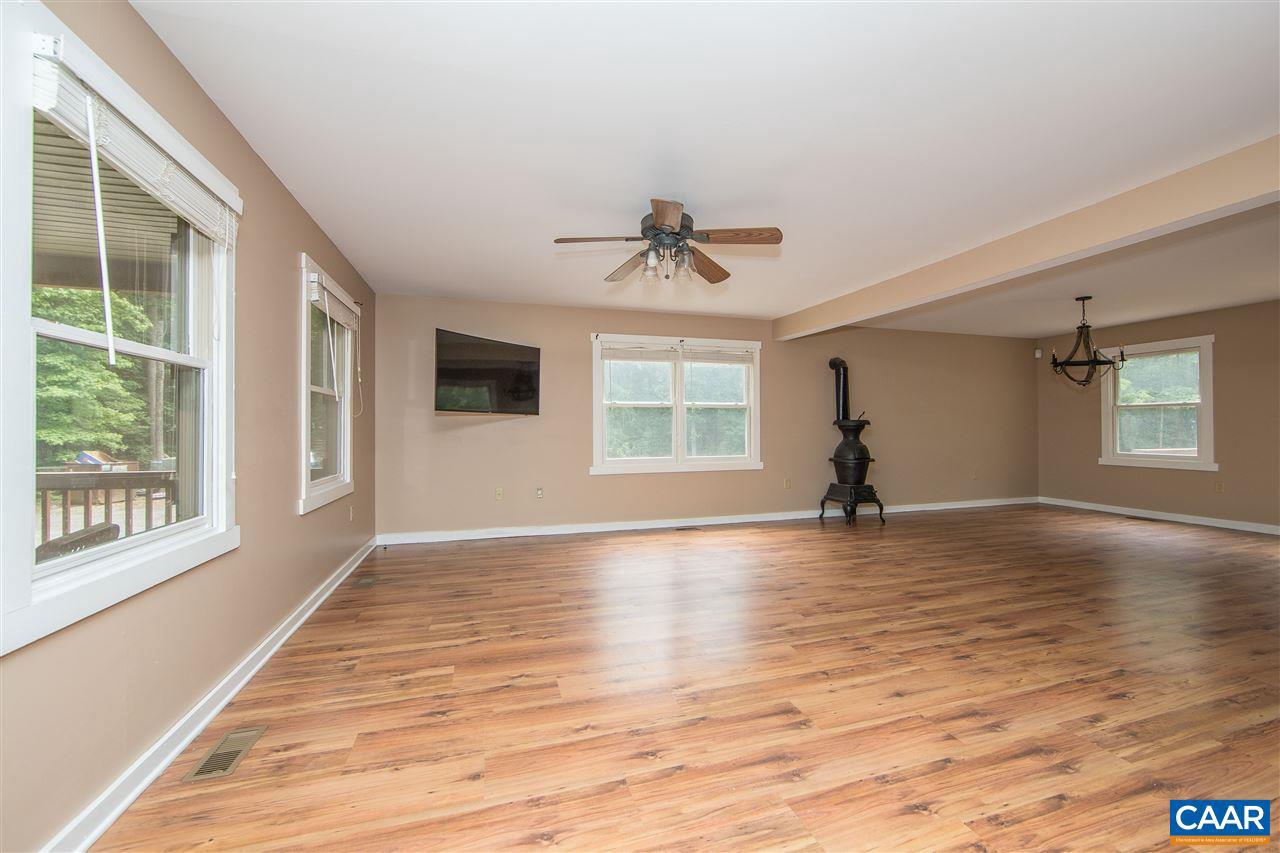 3321 Duke Road Powhatan, VA 23139 - Photo 12 of 40 Gallery Image 12