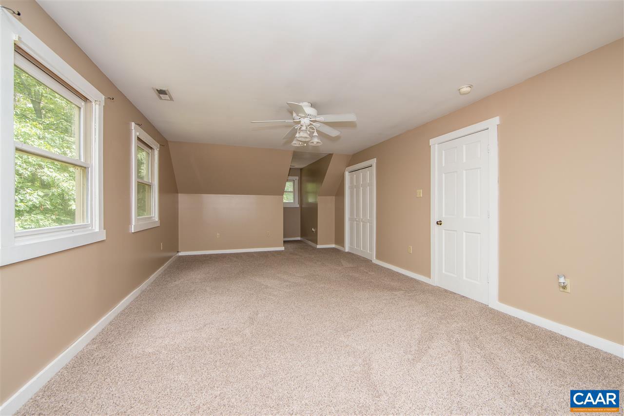 3321 Duke Road Powhatan, VA 23139 - Photo 19 of 40 Gallery Image 19