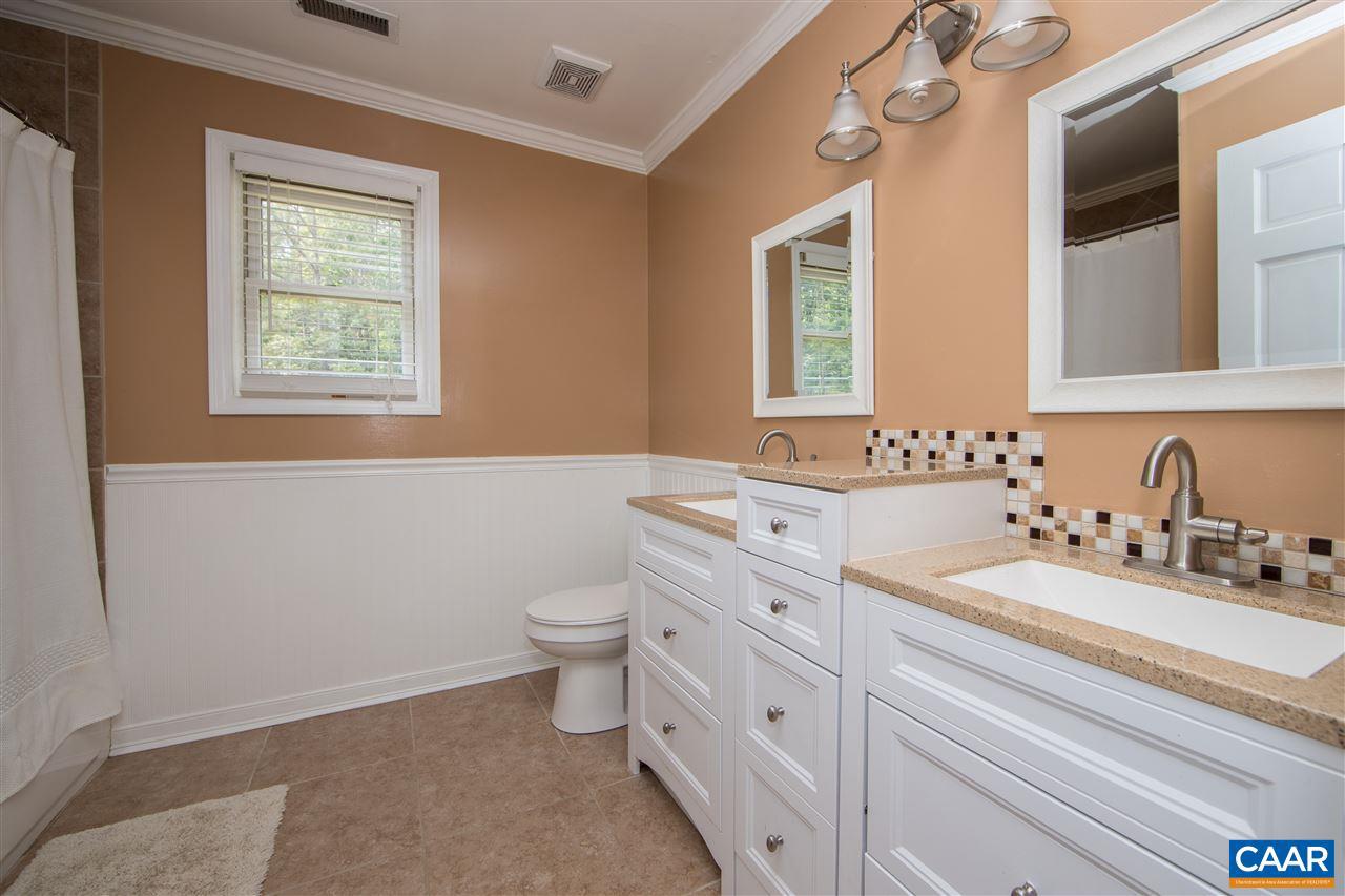 3321 Duke Road Powhatan, VA 23139 - Photo 21 of 40 Gallery Image 21