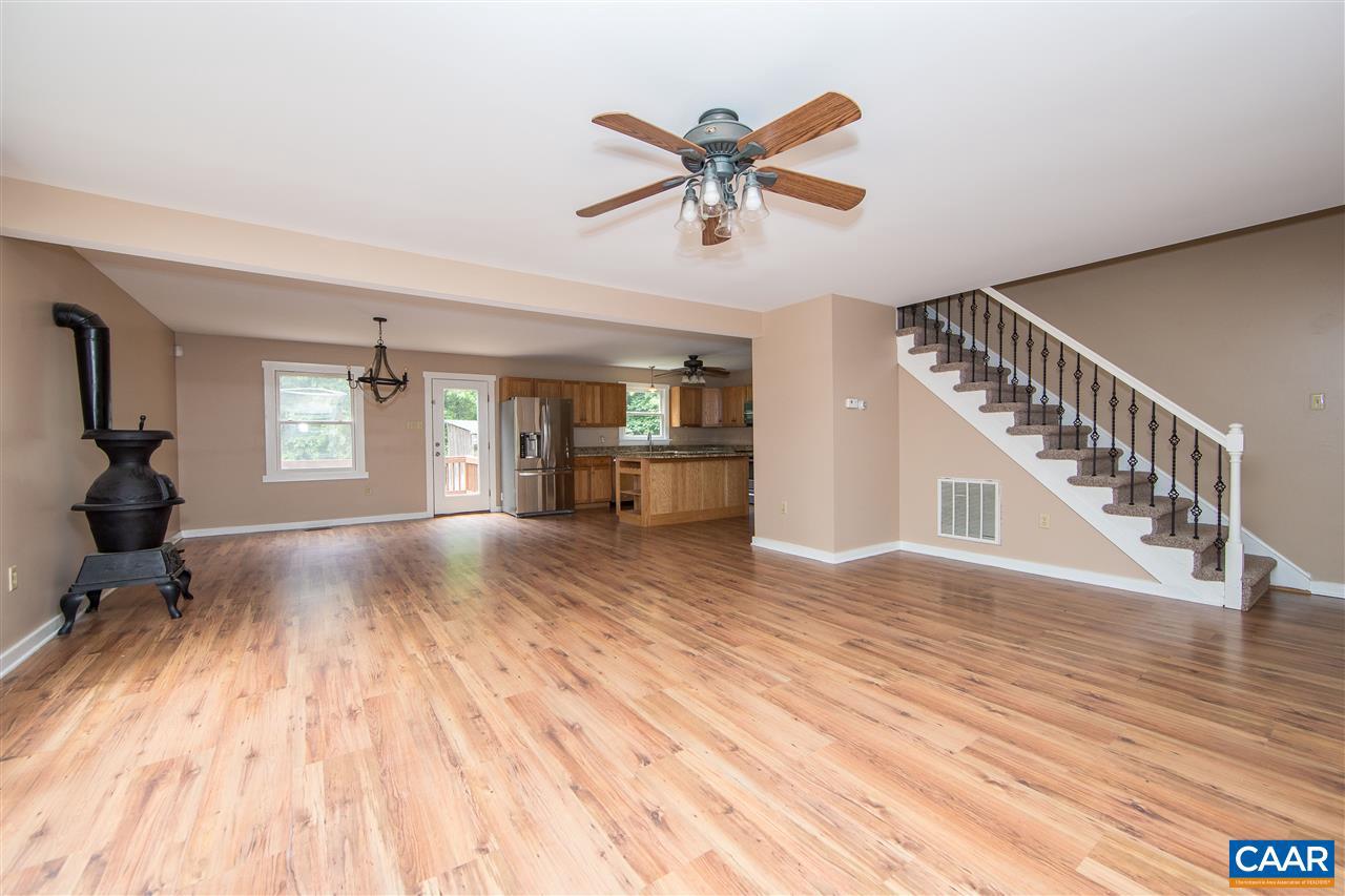 3321 Duke Road Powhatan, VA 23139 - Photo 9 of 40 Gallery Image 9