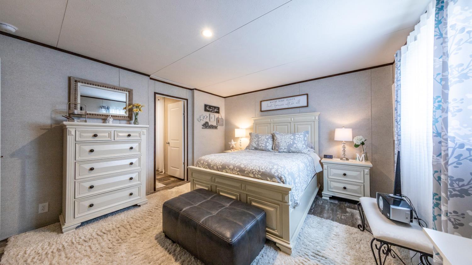 24064 Highway 52 Laurel, IN 47024 - Photo 7 of 41