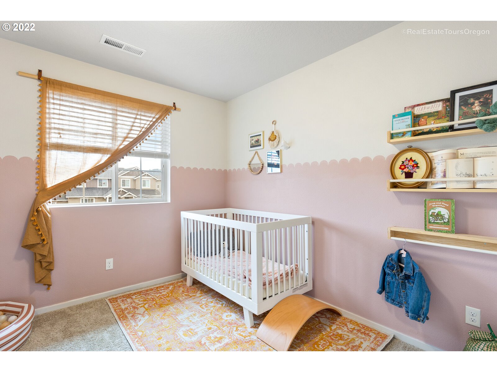 2193 Southeast 16th Street Gresham, OR 97080 - Photo 30 of 32 a view of livingroom with furniture and toys
