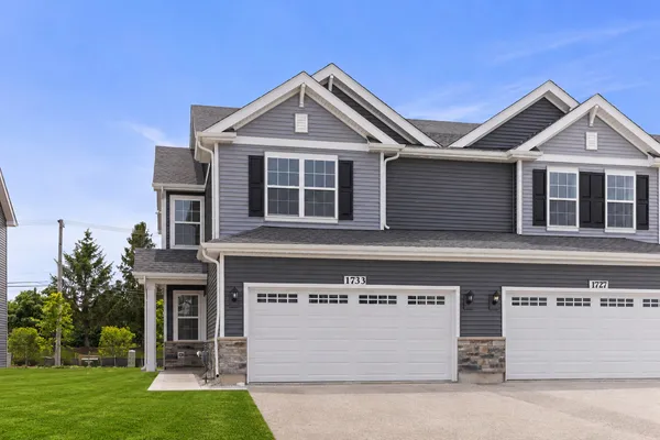 $3,100 | 1733 Stable Lane, Aurora, IL 60503