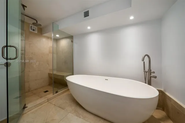 $1,650,000 | 1111 Crandon Boulevard, Unit C406, Key Biscayne, FL 33149