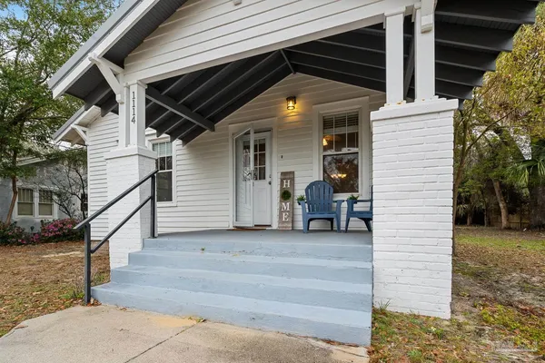 a view of a porch with a patio