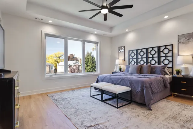 $1,299,000 | 5624 North Francisco Avenue, Chicago, IL 60659