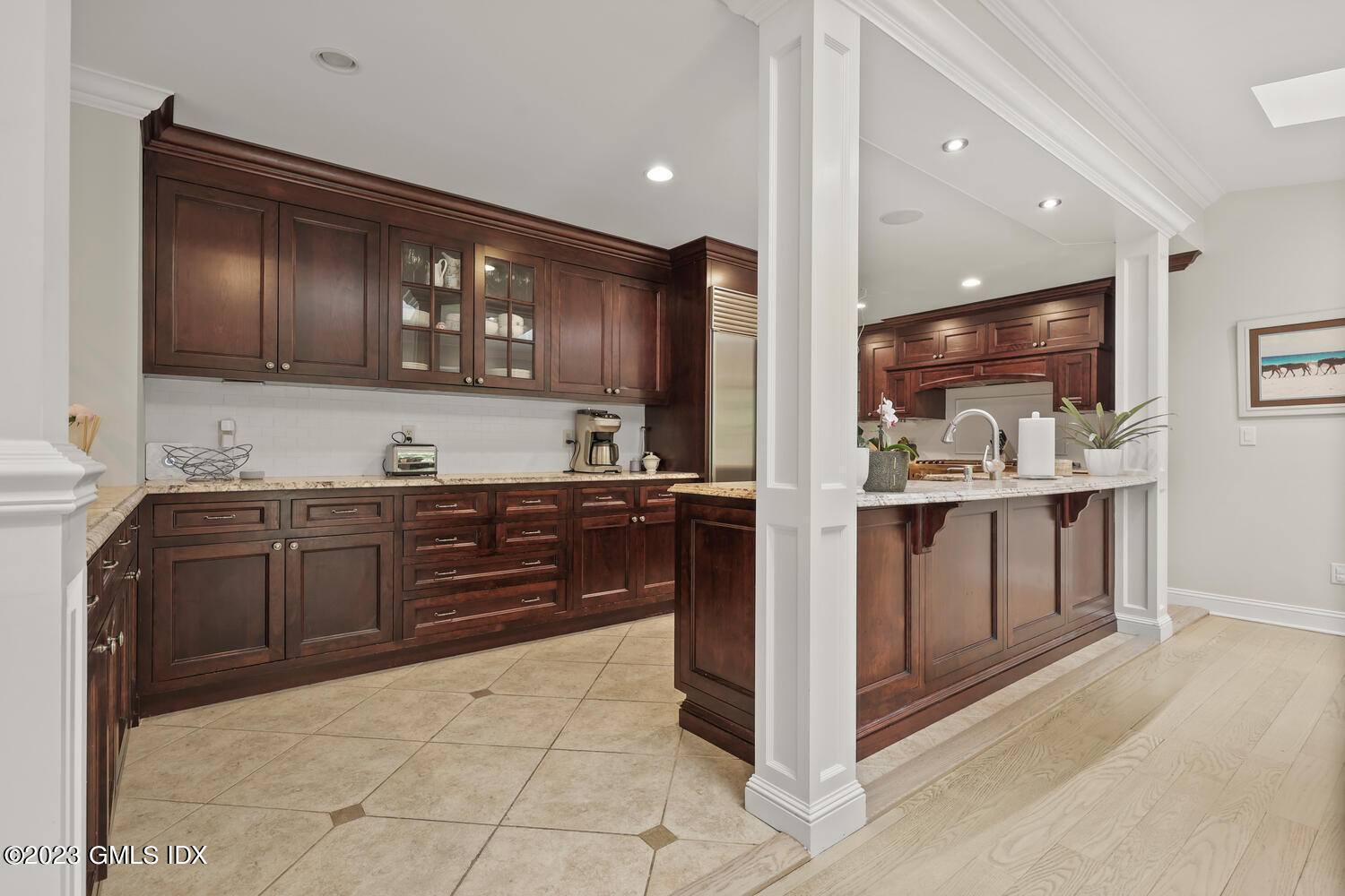 26 Twin Lakes Lane Riverside, CT 06878 - Photo 13 of 38 kitchen1