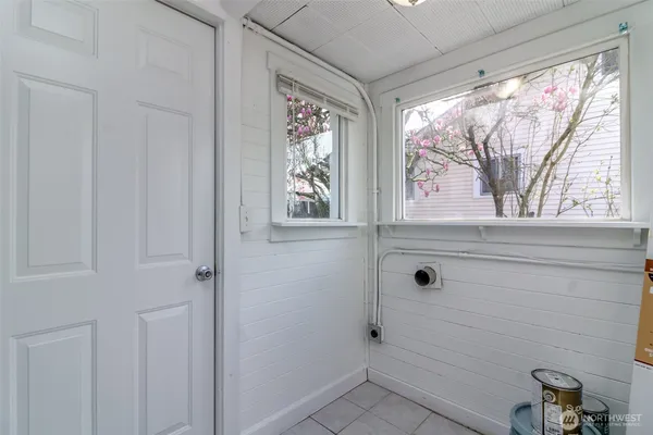 $339,900 | 5637 South I Street, Tacoma, WA 98408