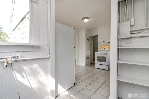 $339,900 | 5637 South I Street, Tacoma, WA 98408