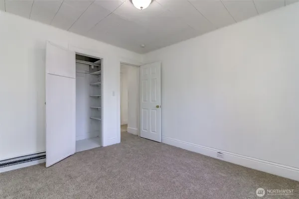 $339,900 | 5637 South I Street, Tacoma, WA 98408