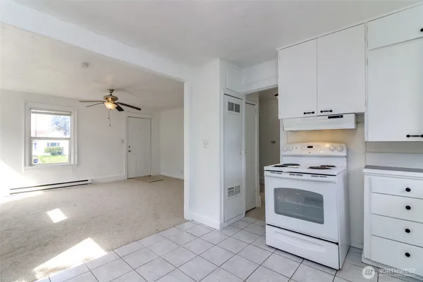 $339,900 | 5637 South I Street, Tacoma, WA 98408