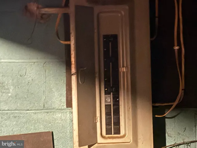 $164,900 | 480 South Logan Avenue, Trenton, NJ 08629