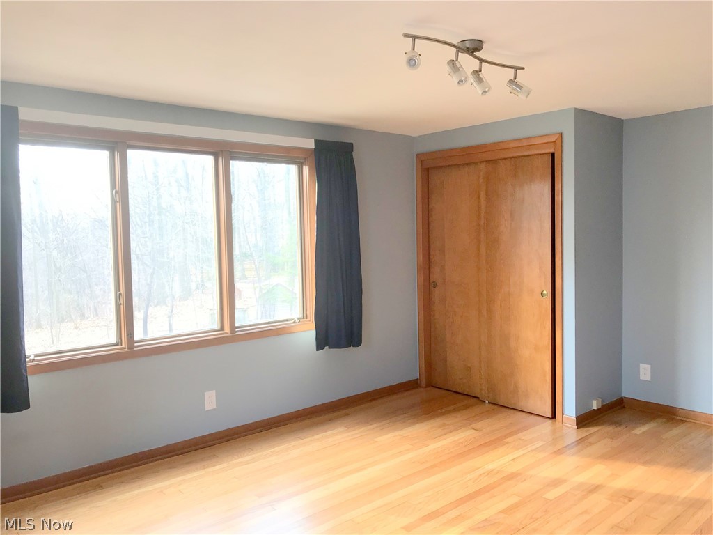 3626 Stoneleigh Road Cleveland, OH 44121 - Photo 17 of 35 Master Bedroom