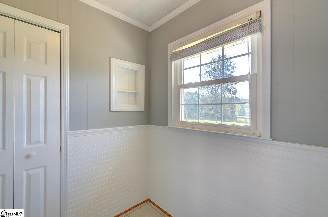 240 Hendricks Road Pickens, SC 29671 - Photo 11 of 39 Gallery Image 11