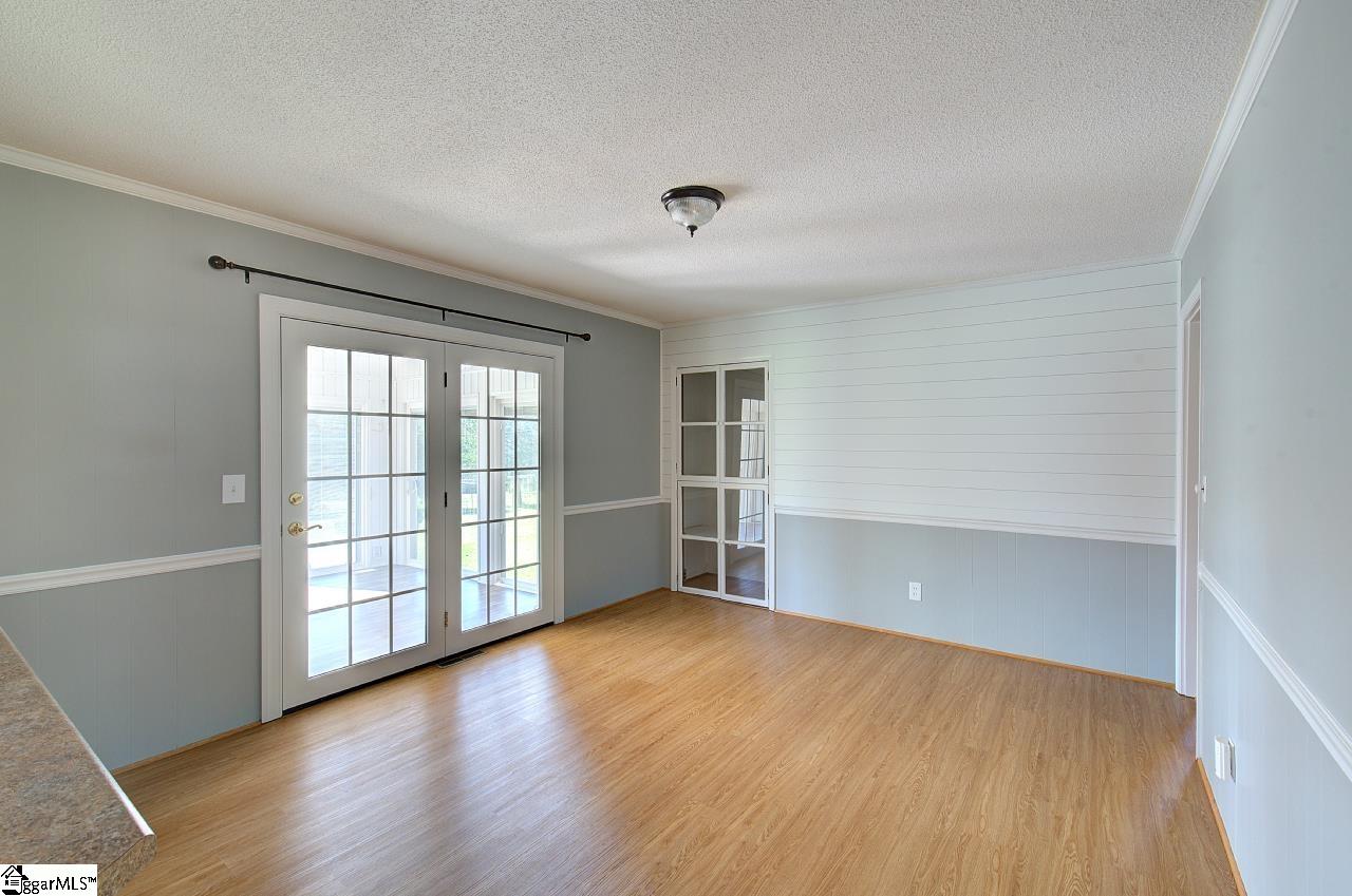 240 Hendricks Road Pickens, SC 29671 - Photo 16 of 39 Gallery Image 16