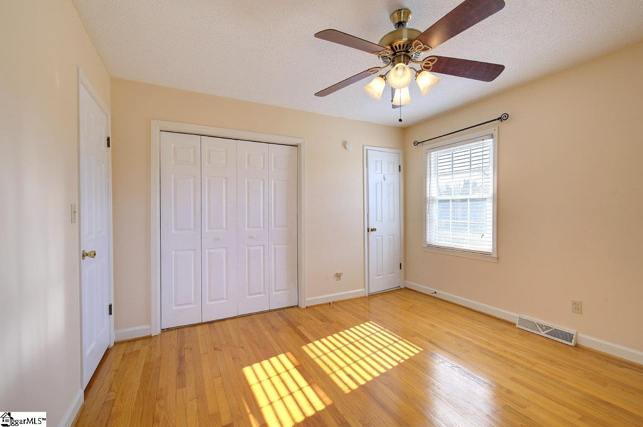 240 Hendricks Road Pickens, SC 29671 - Photo 23 of 39 Gallery Image 23