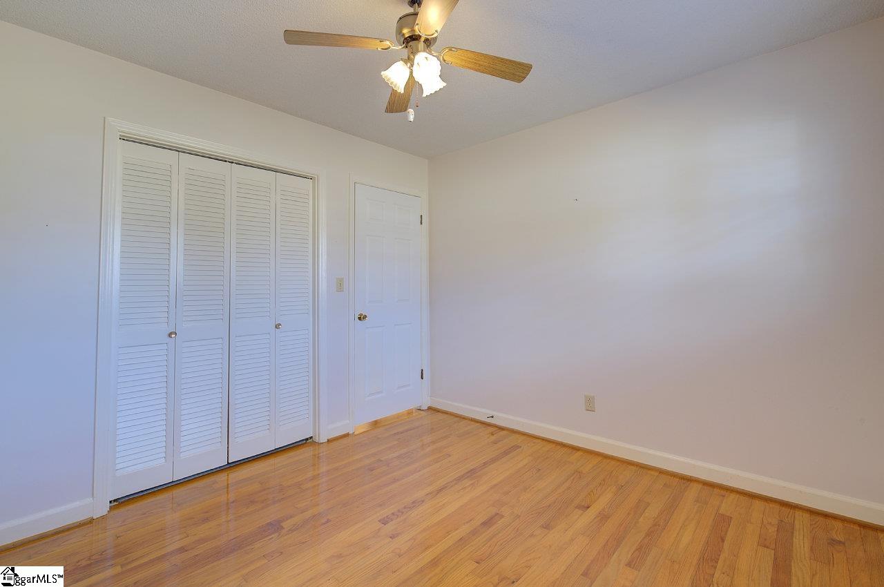 240 Hendricks Road Pickens, SC 29671 - Photo 27 of 39 Gallery Image 27