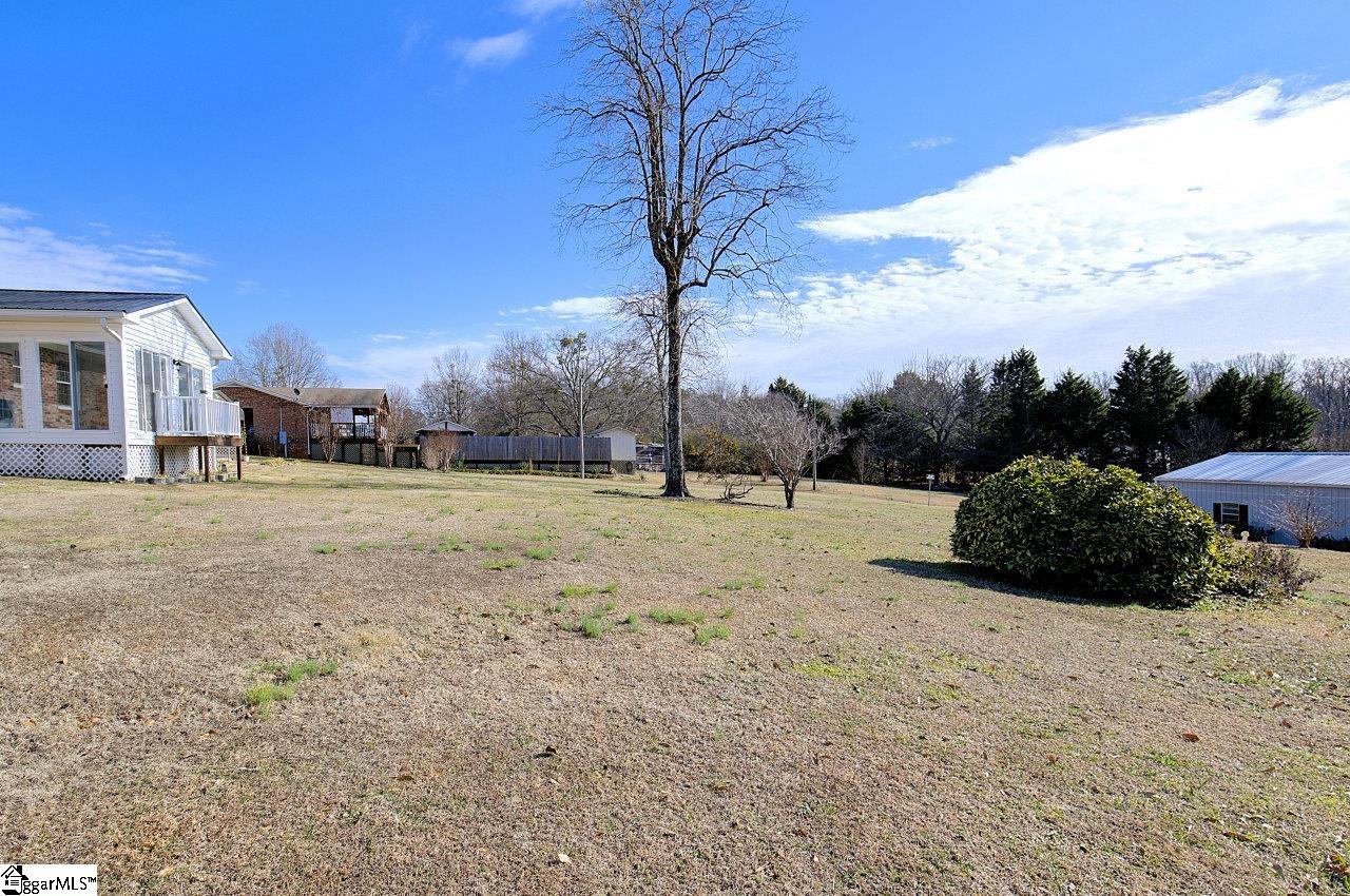 240 Hendricks Road Pickens, SC 29671 - Photo 35 of 39 Gallery Image 35