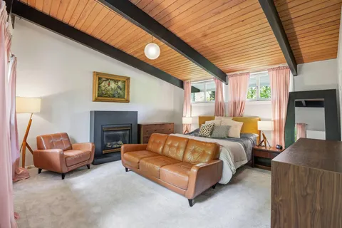 $1,295,000 | 3421 Stoneybrae Drive, Falls Church, VA 22044