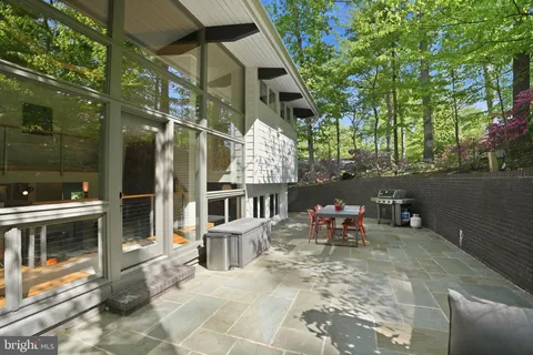 $1,295,000 | 3421 Stoneybrae Drive, Falls Church, VA 22044