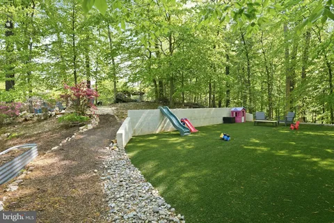$1,295,000 | 3421 Stoneybrae Drive, Falls Church, VA 22044