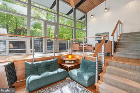 $1,295,000 | 3421 Stoneybrae Drive, Falls Church, VA 22044
