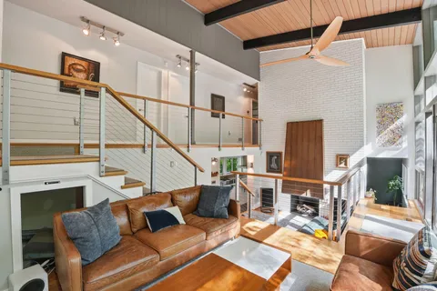$1,295,000 | 3421 Stoneybrae Drive, Falls Church, VA 22044