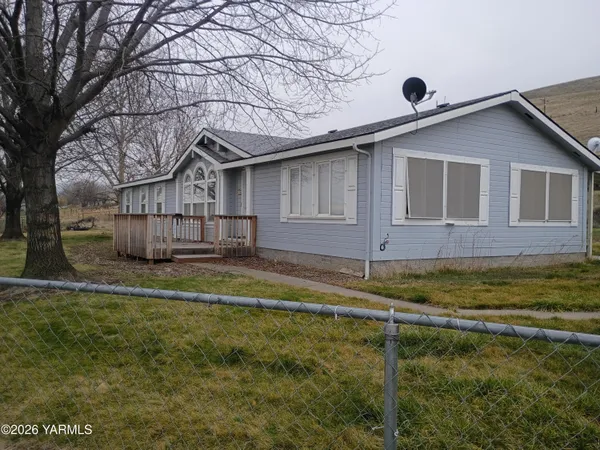 $399,999 | 170603 West 215 Prairie Southwest, Prosser, WA 99350