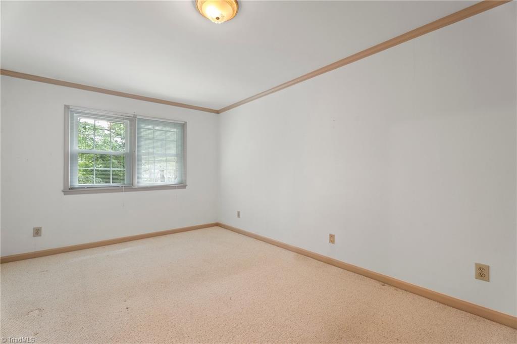 3623 Gramercy Road Greensboro, NC 27410 - Photo 25 of 34 Gallery Image 25