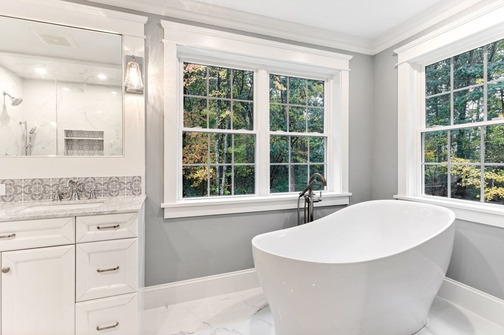 9 Coach Road Lexington, MA 02420 - Photo 15 of 28 Gallery Image 15