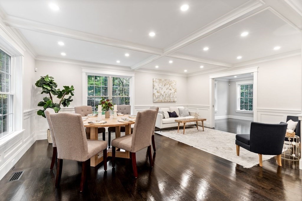 9 Coach Road Lexington, MA 02420 - Photo 6 of 28 Gallery Image 6