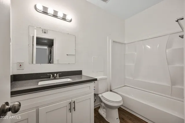 $1,299 | 1518 West Colter Street, Unit 30, Phoenix, AZ 85015