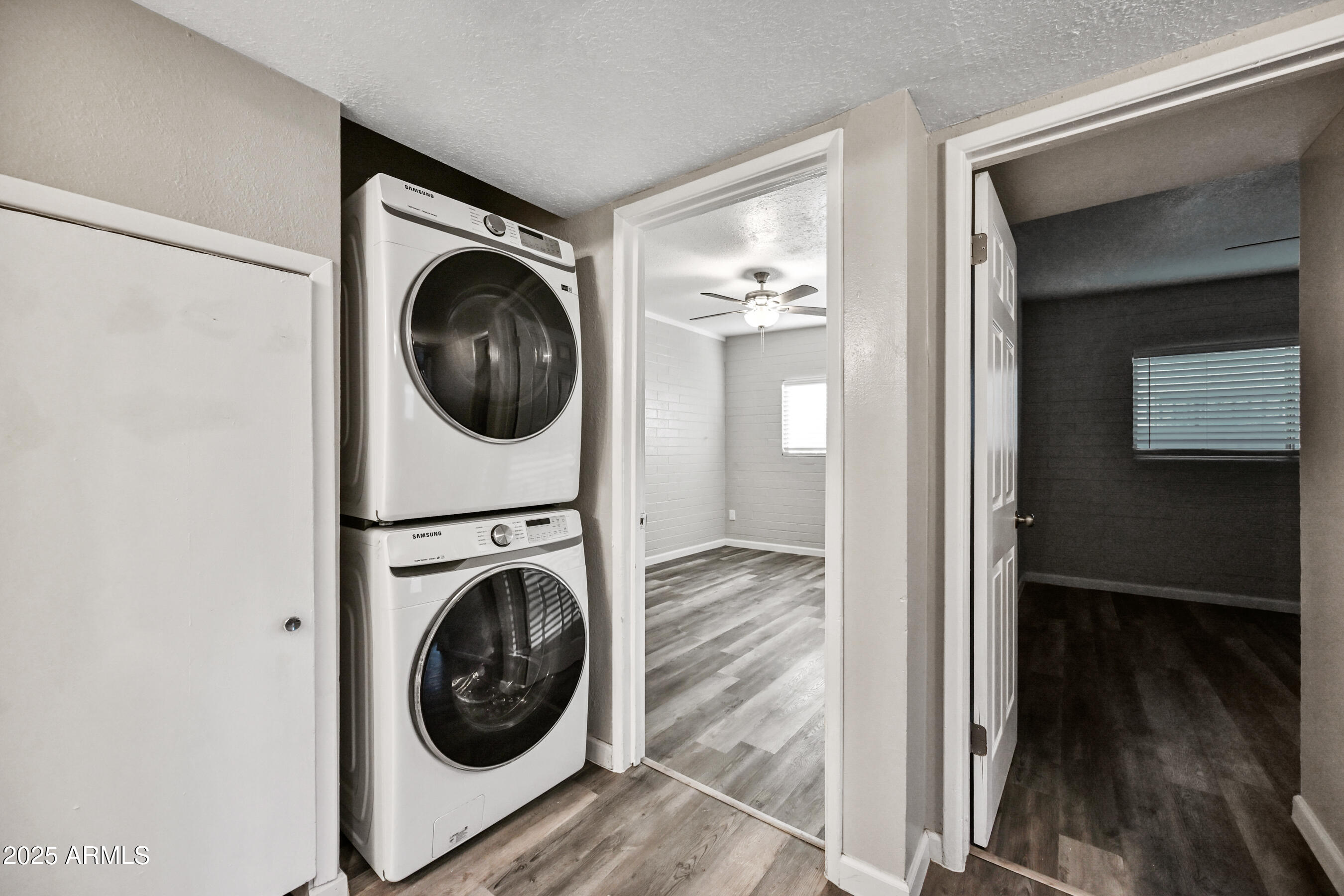 1518 West Colter Street, Unit 30 Phoenix, AZ 85015 - Photo 15 of 29 13-1518WCS30--ocupix-