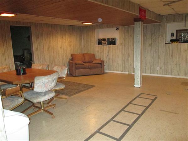 3 Evans Road Stoneham, MA 02180 - Photo 12 of 16 Gallery Image 12