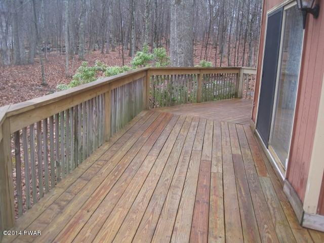 135 Tanager Road Lackawaxen, PA 18435 - Photo 41 of 49