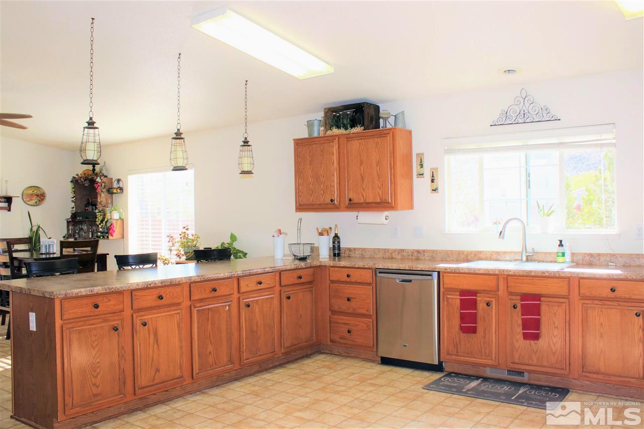 17820 Boxelder Court Reno, NV 89508 - Photo 5 of 14 Photo 5