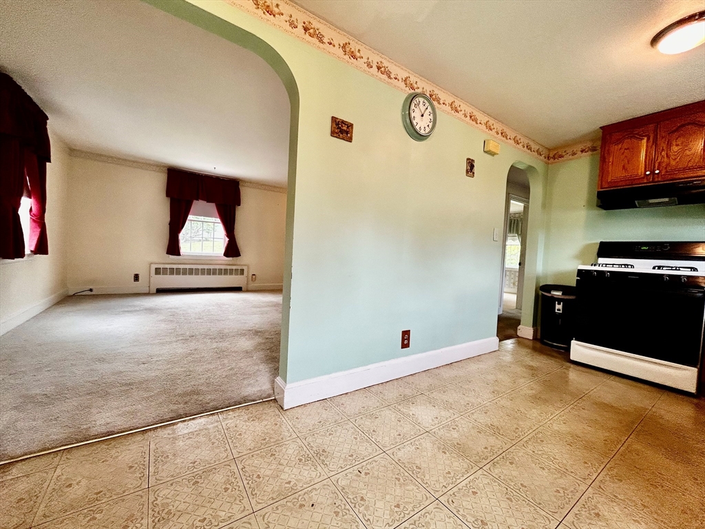 23 Guild Road Beverly, MA 01915 - Photo 6 of 13