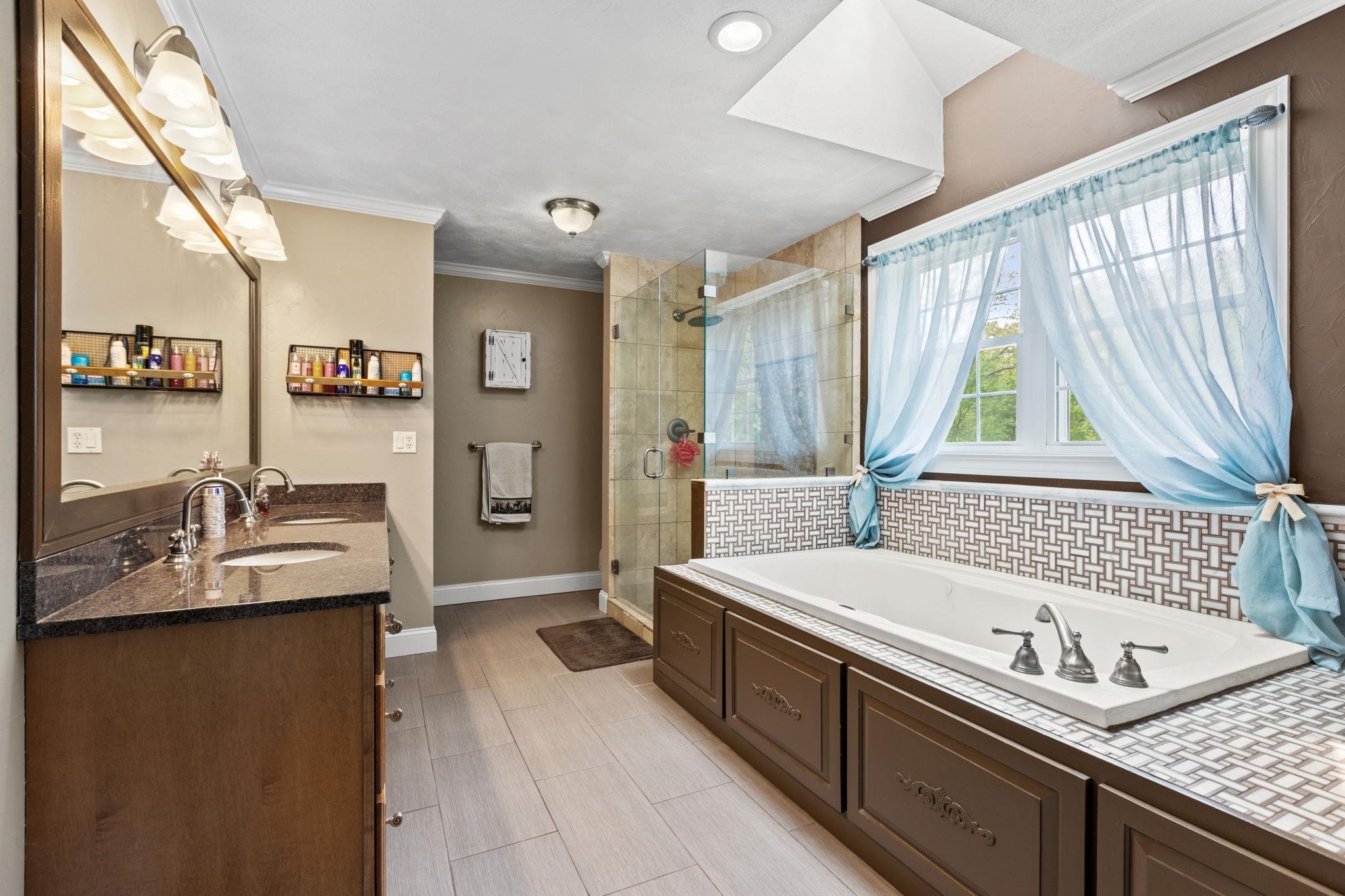 31 Houstons Way Hampstead, NH 03841 - Photo 27 of 40