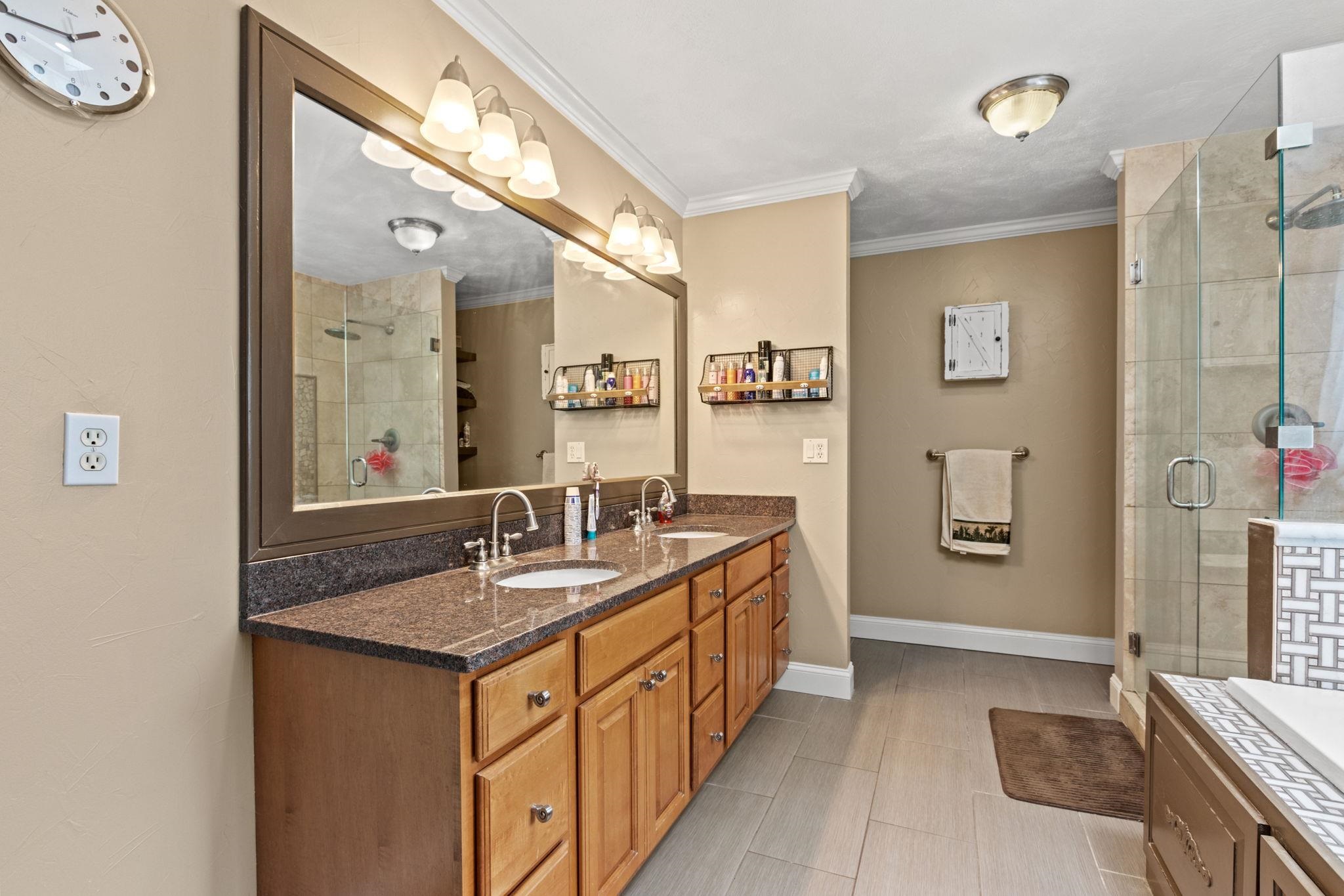 31 Houstons Way Hampstead, NH 03841 - Photo 28 of 40