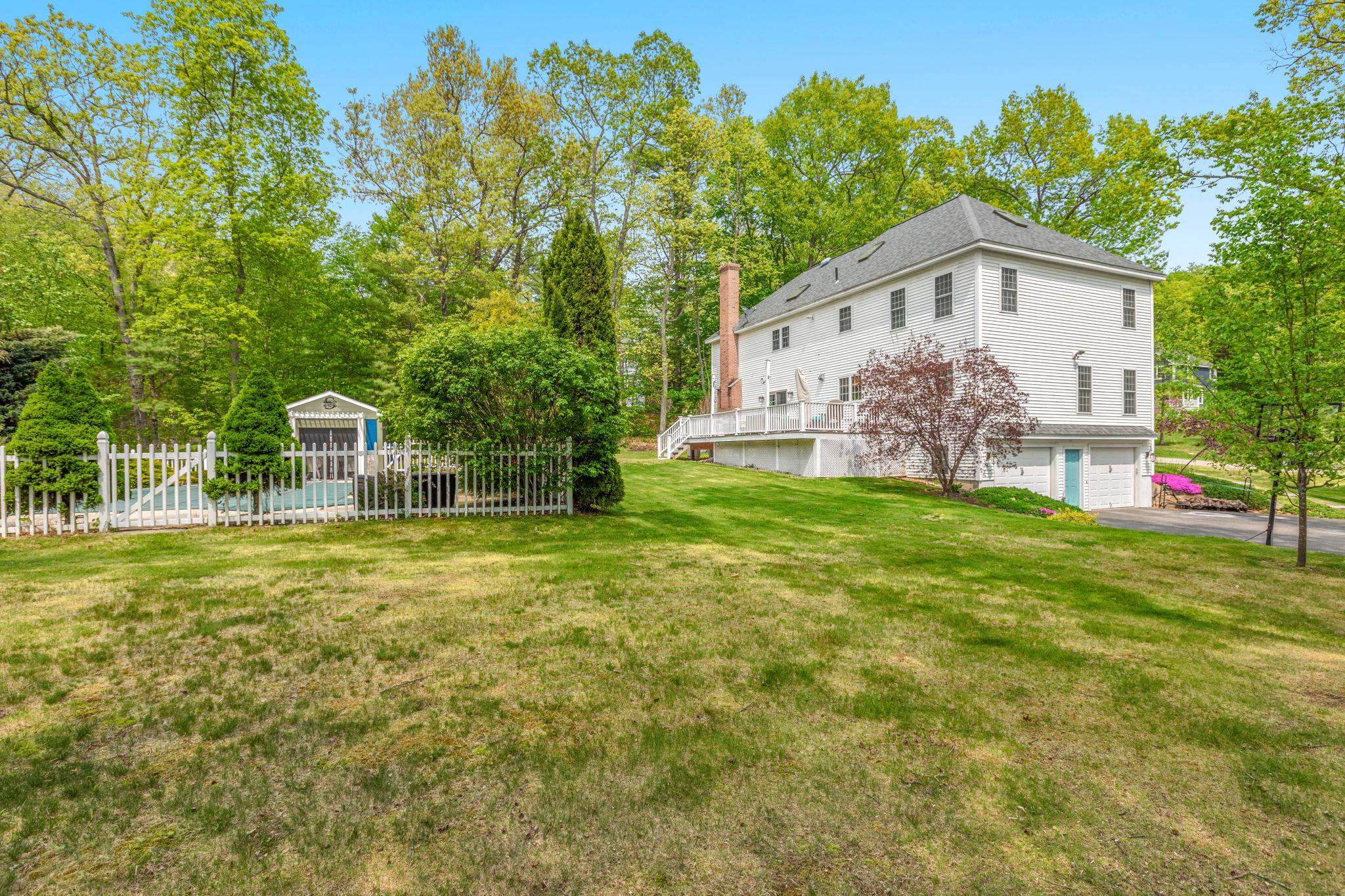 31 Houstons Way Hampstead, NH 03841 - Photo 5 of 40